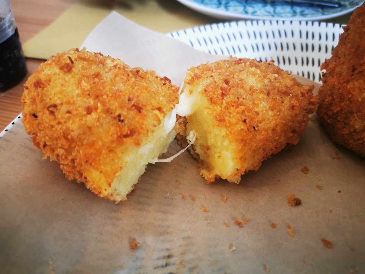 Via Del Corso Pizzeria Rosticceria-6